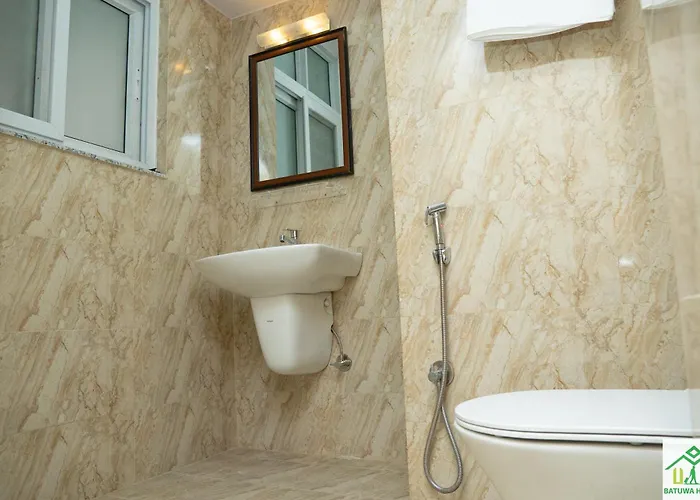 Hotel Batuwa Homes